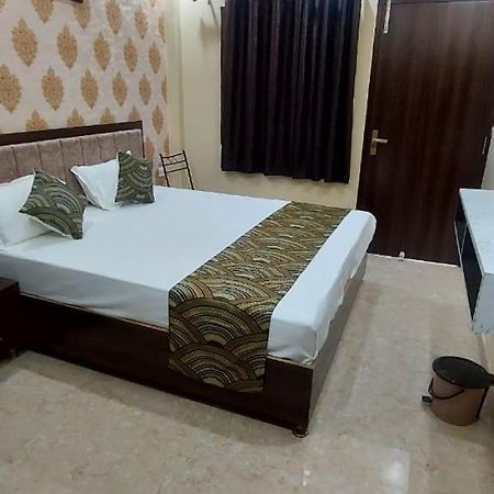 Hotel Js Banaras Residency Varanasi Esterno foto