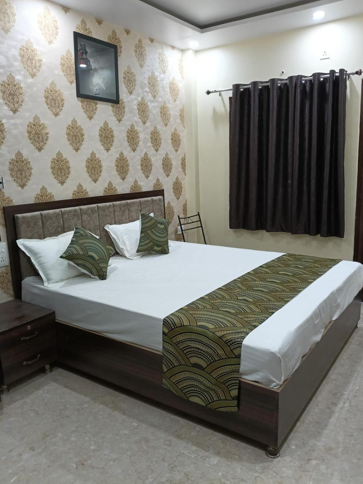 Hotel Js Banaras Residency Varanasi Esterno foto